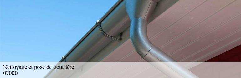 Nettoyage et pose de gouttière flaviac-07000 Uhlmann Couverture